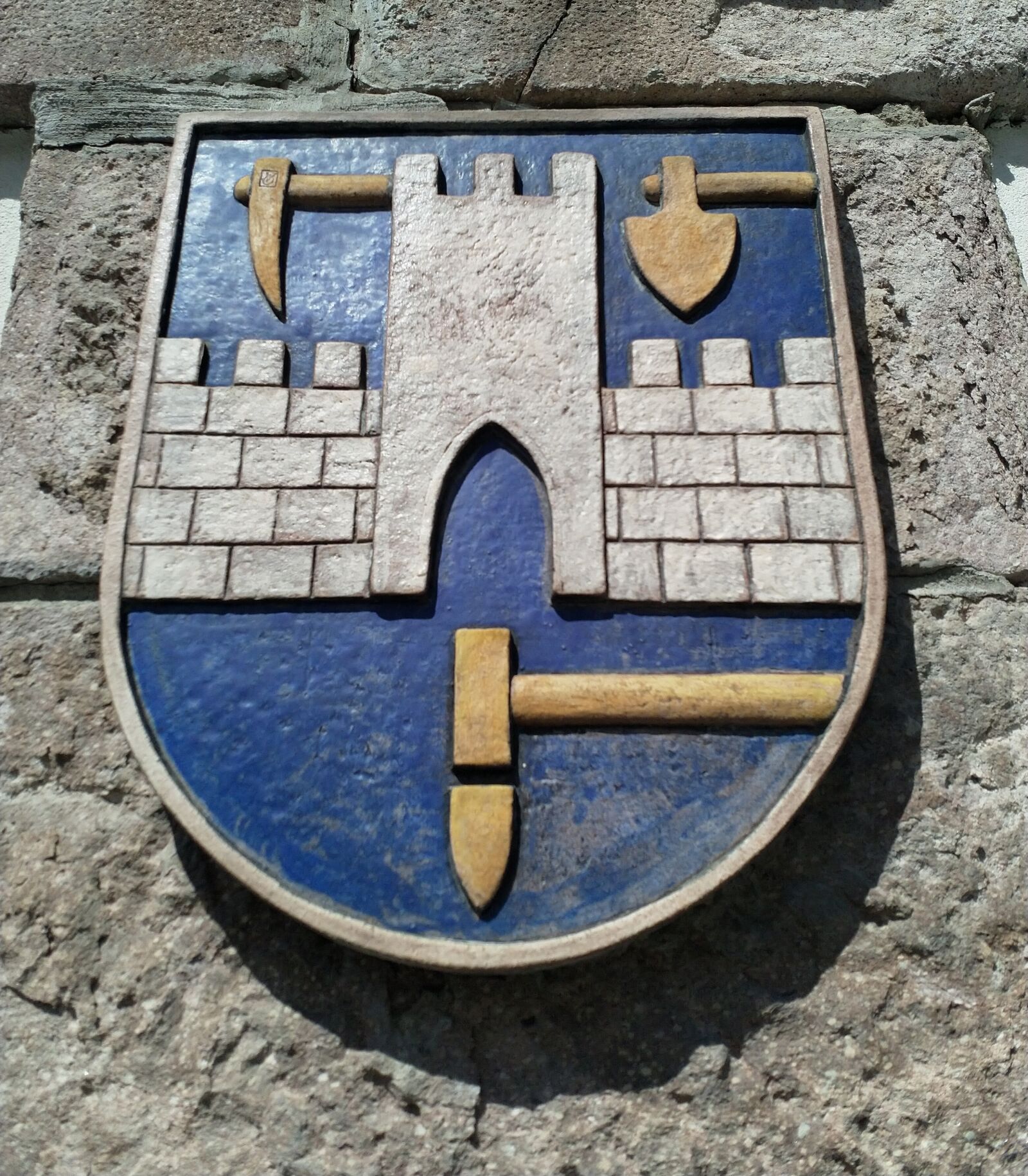 HMD Global Nokia 8 sample photo. The coat of arms photography