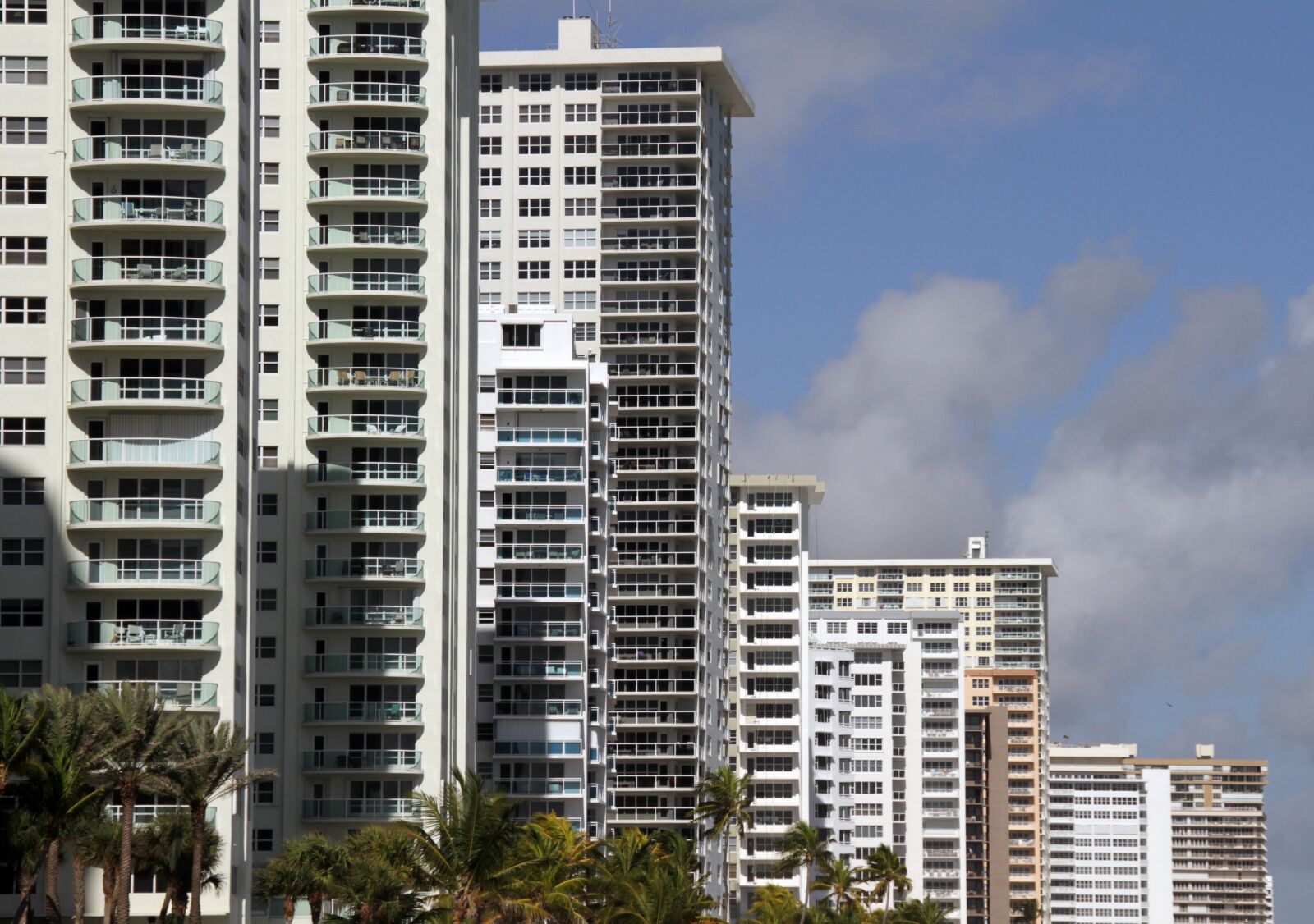 Canon EOS 7D sample photo. Buildings, west palm beach photography
