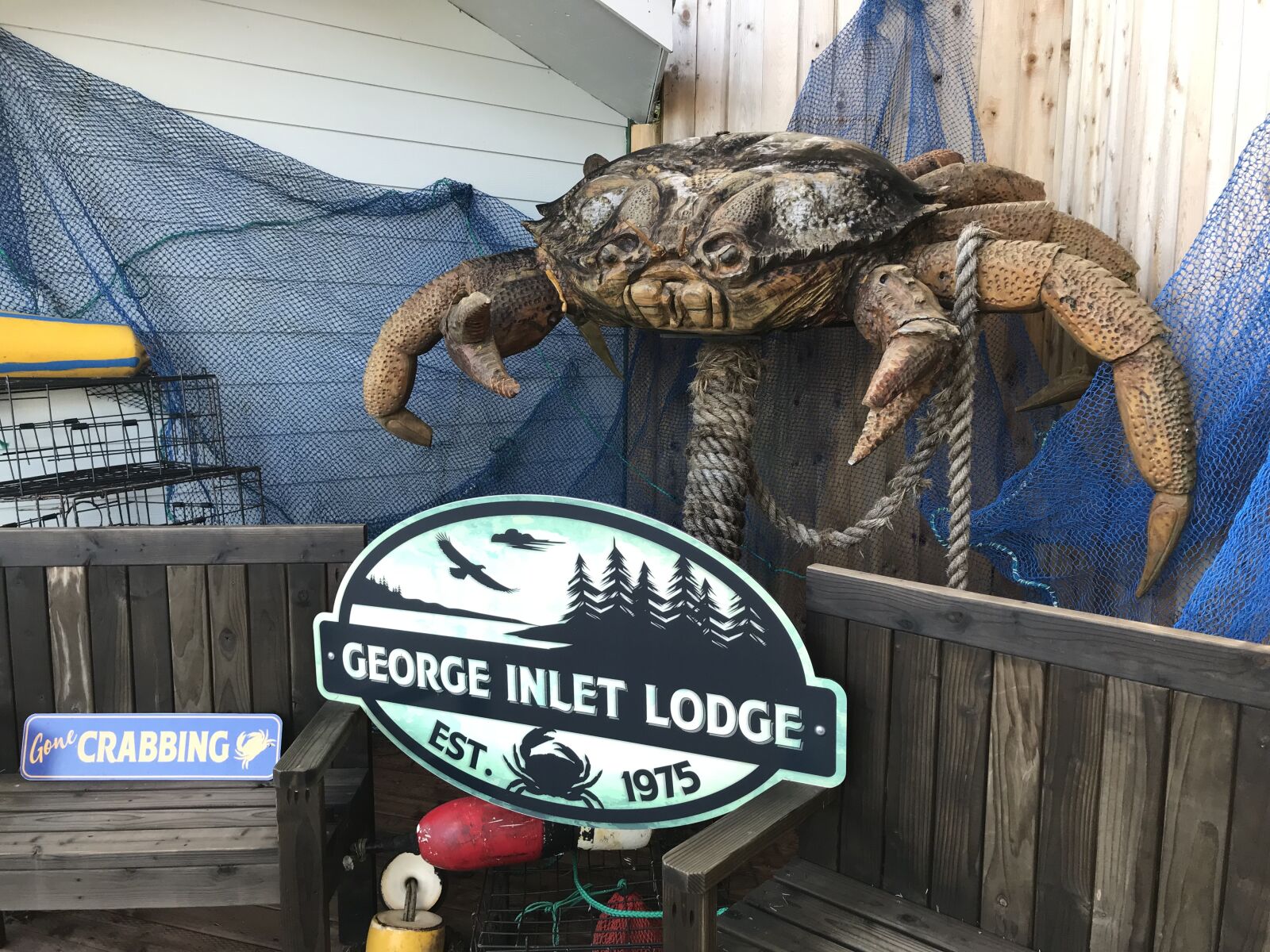 Apple iPhone 7 Plus sample photo. Crab, feast, tour photography