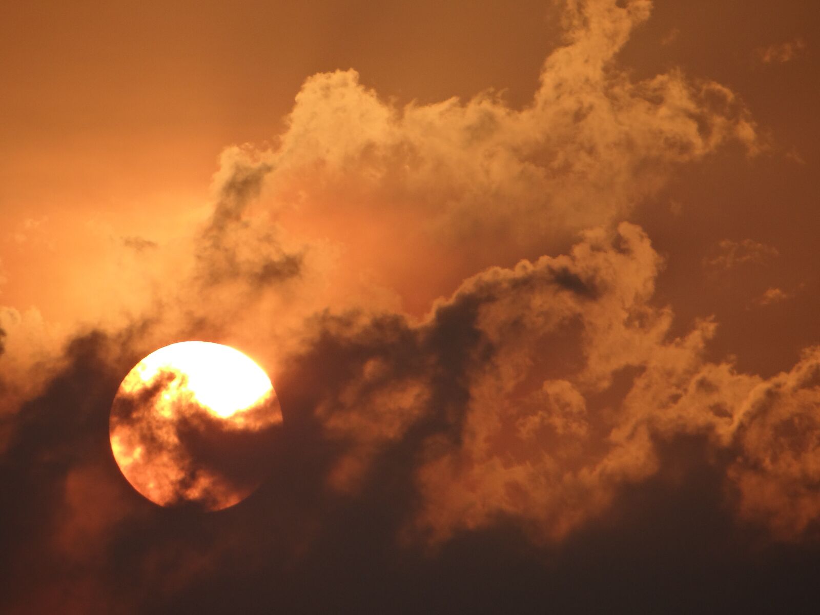 Sony DSC-HX200V sample photo. Sunset, sun, landscape photography