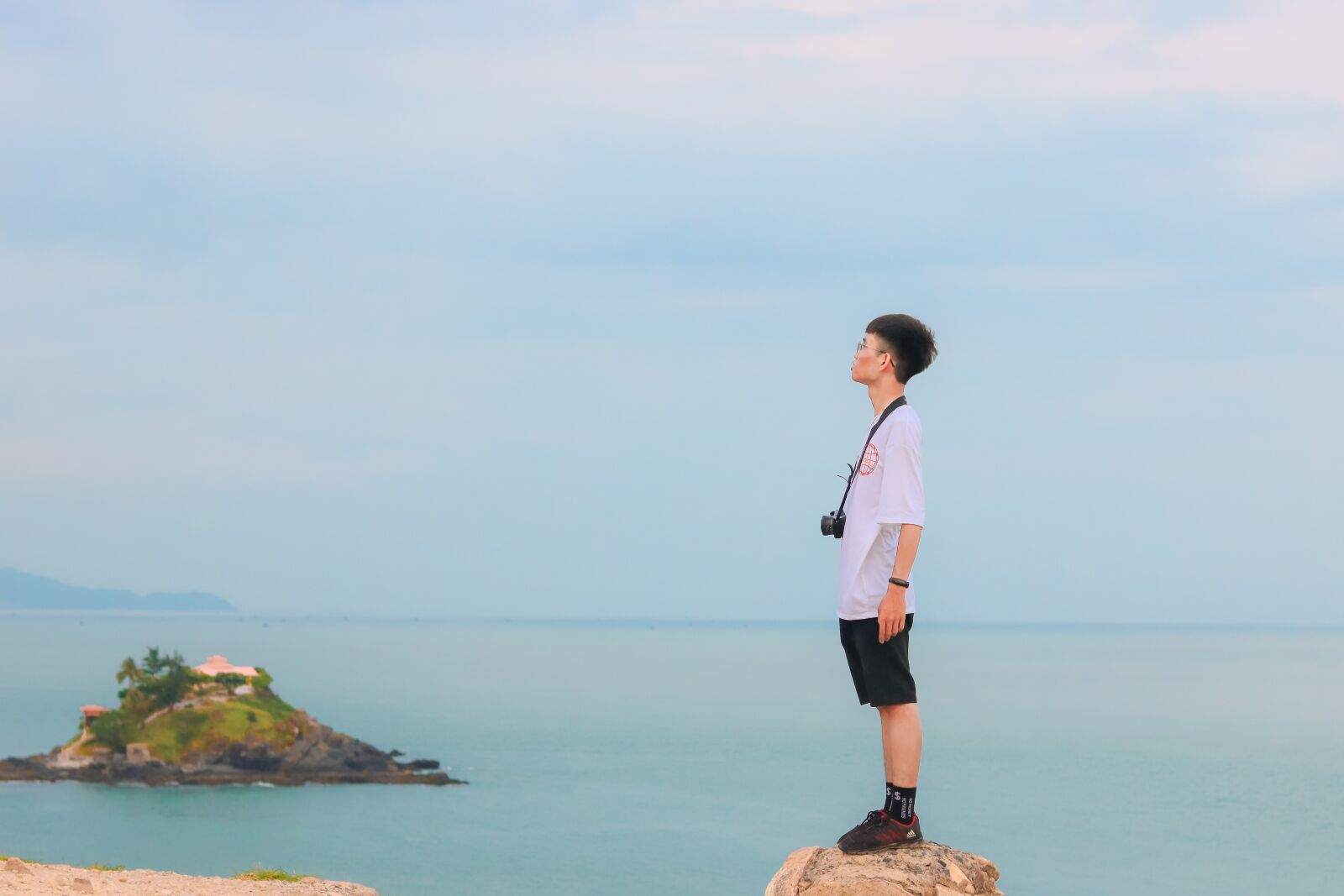 Canon EOS 750D (EOS Rebel T6i / EOS Kiss X8i) sample photo. Beach, vung tau, travel photography