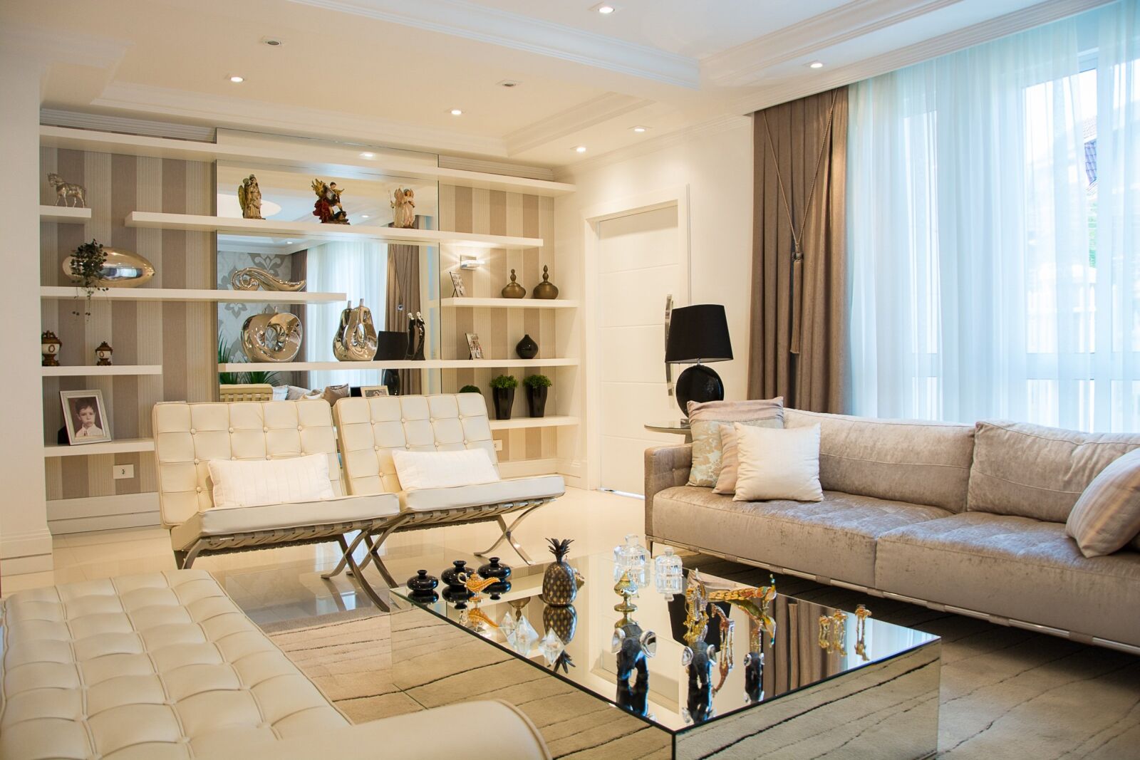 Nikon D7100 sample photo. Home, luggage, sofa photography