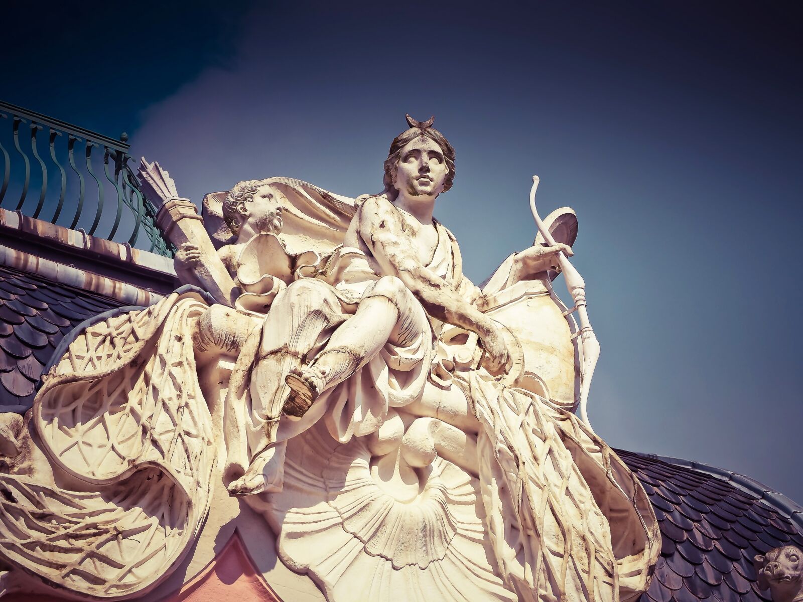 Olympus OM-D E-M10 sample photo. Castle, baroque, historically photography