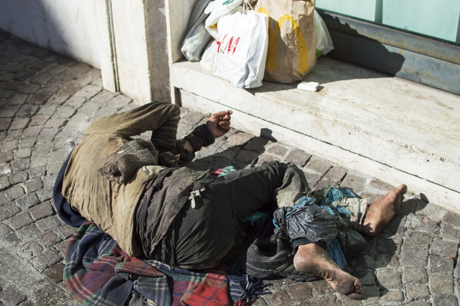 Nikon D3200 sample photo. Homelless, bum, homeless photography