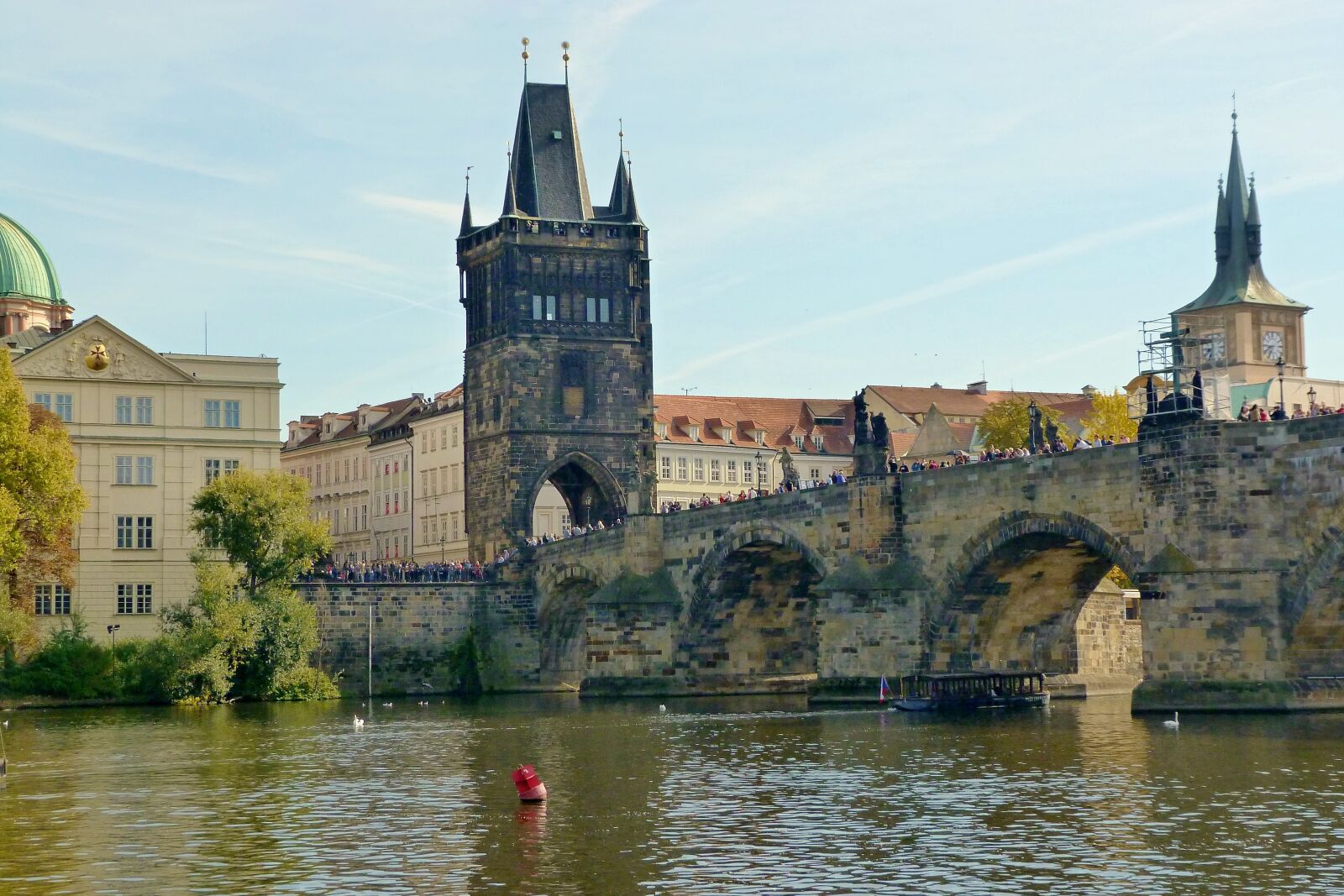 Panasonic Lumix DMC-FZ40 (Lumix DMC-FZ45) sample photo. Prague, bridge, architecture photography