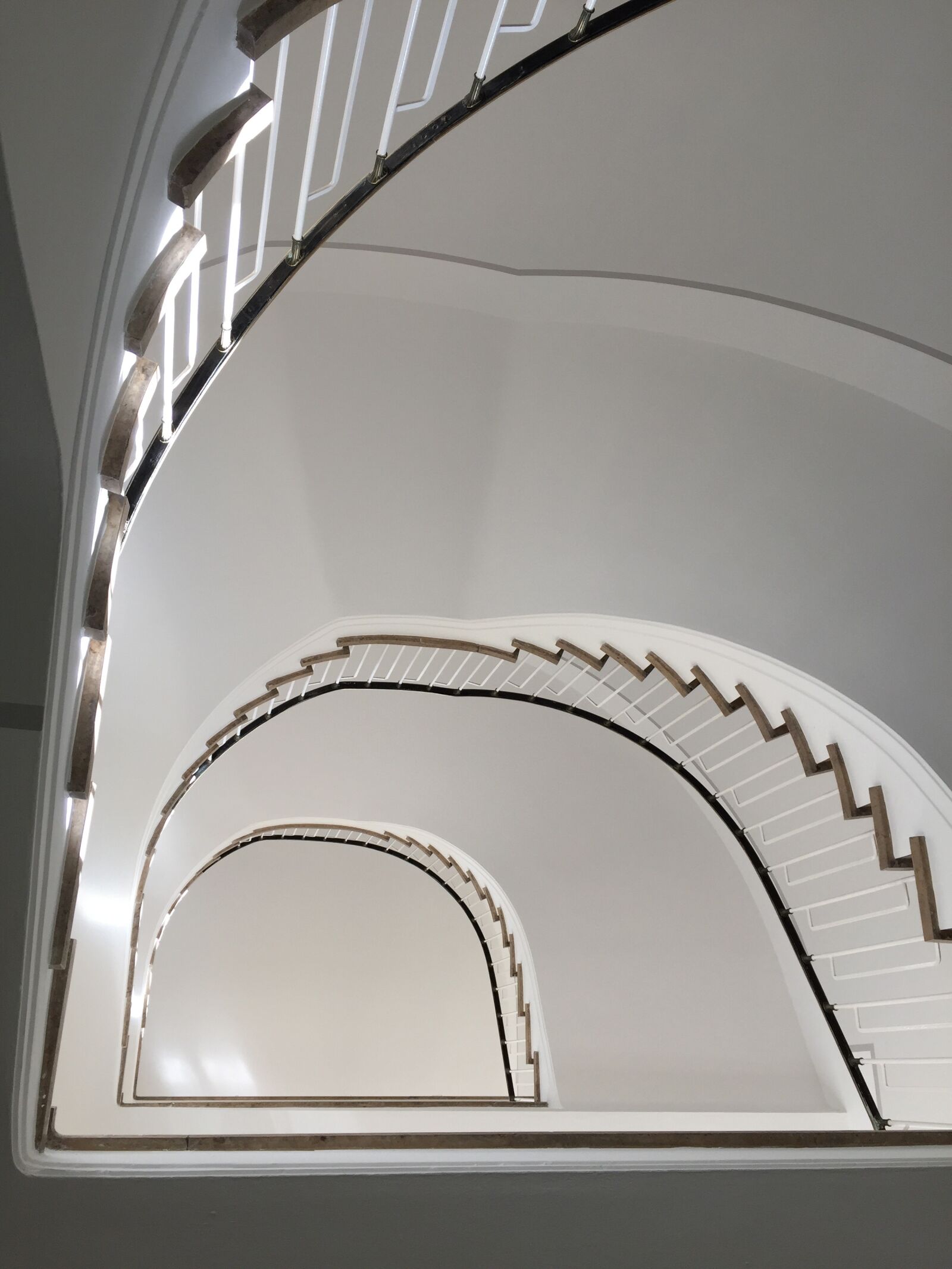 iPhone 6 back camera 4.15mm f/2.2 sample photo. Munich, staircase, rise photography