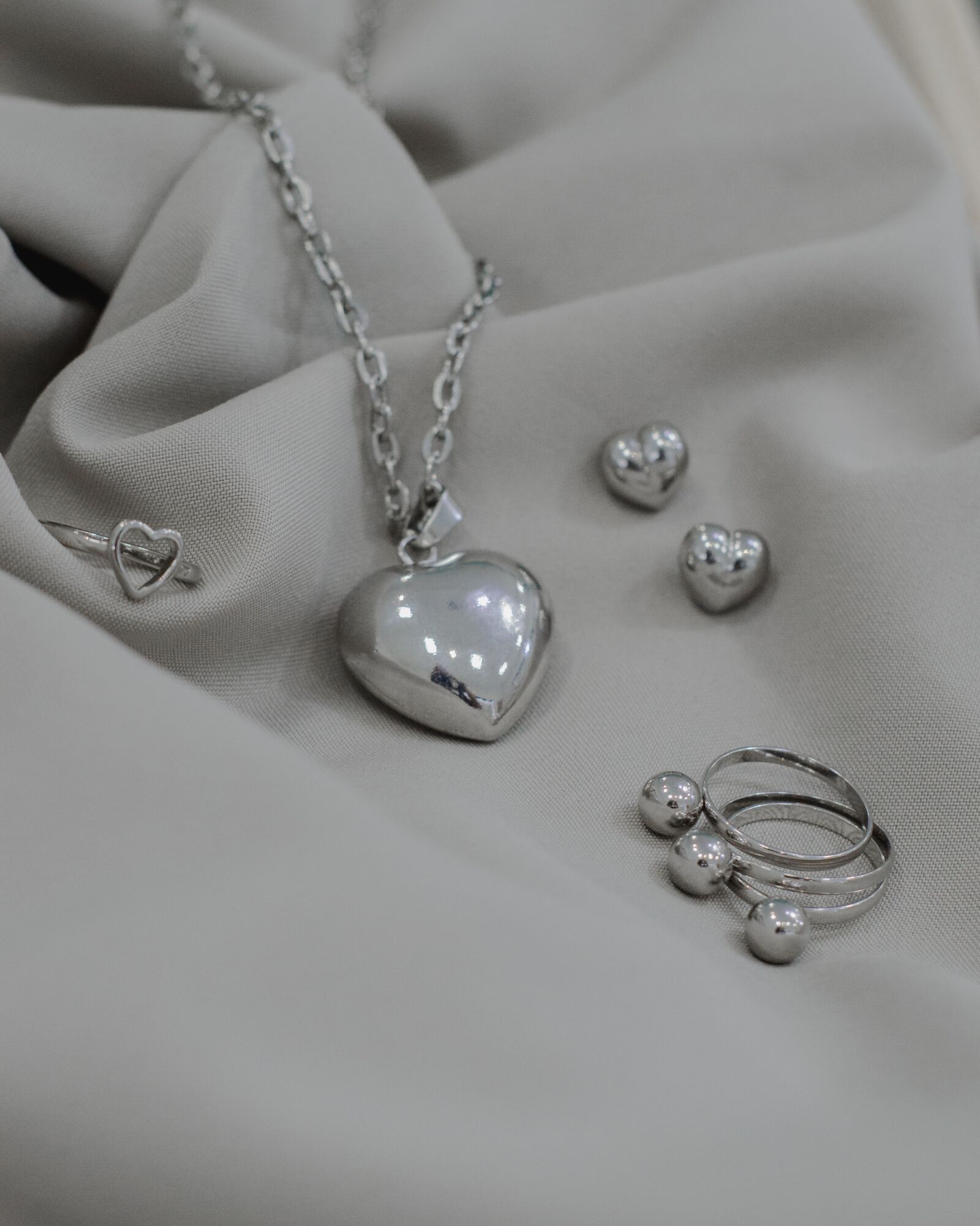 Nikon D3200 sample photo. Jewelry, content, pretty tags photography