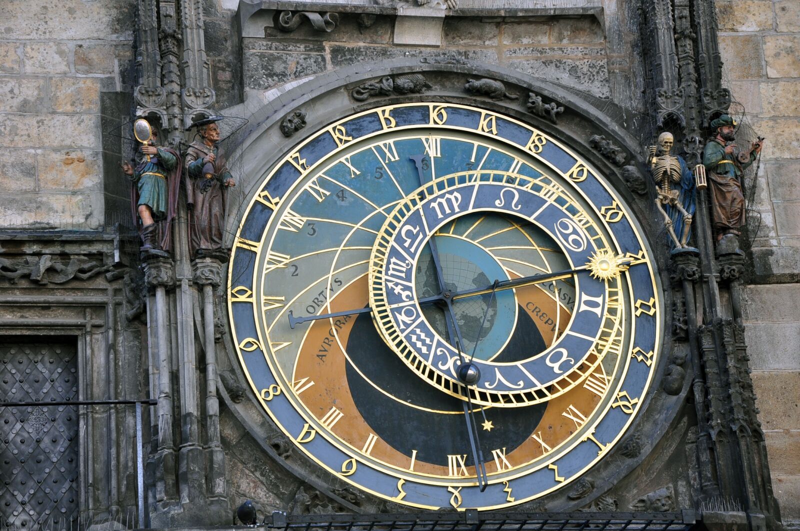 Nikon D90 sample photo. Czech, prague square, time photography