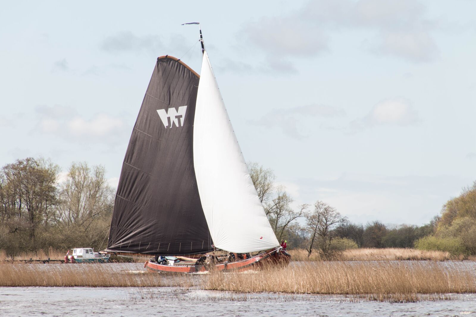 Canon EOS 70D sample photo. Ship, flat bottom, friesland photography