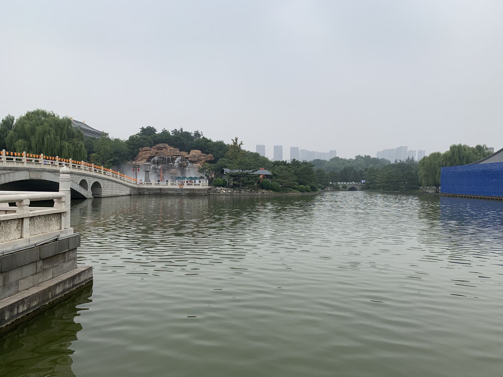 Apple iPhone XR sample photo. Lake, bridge, tree photography