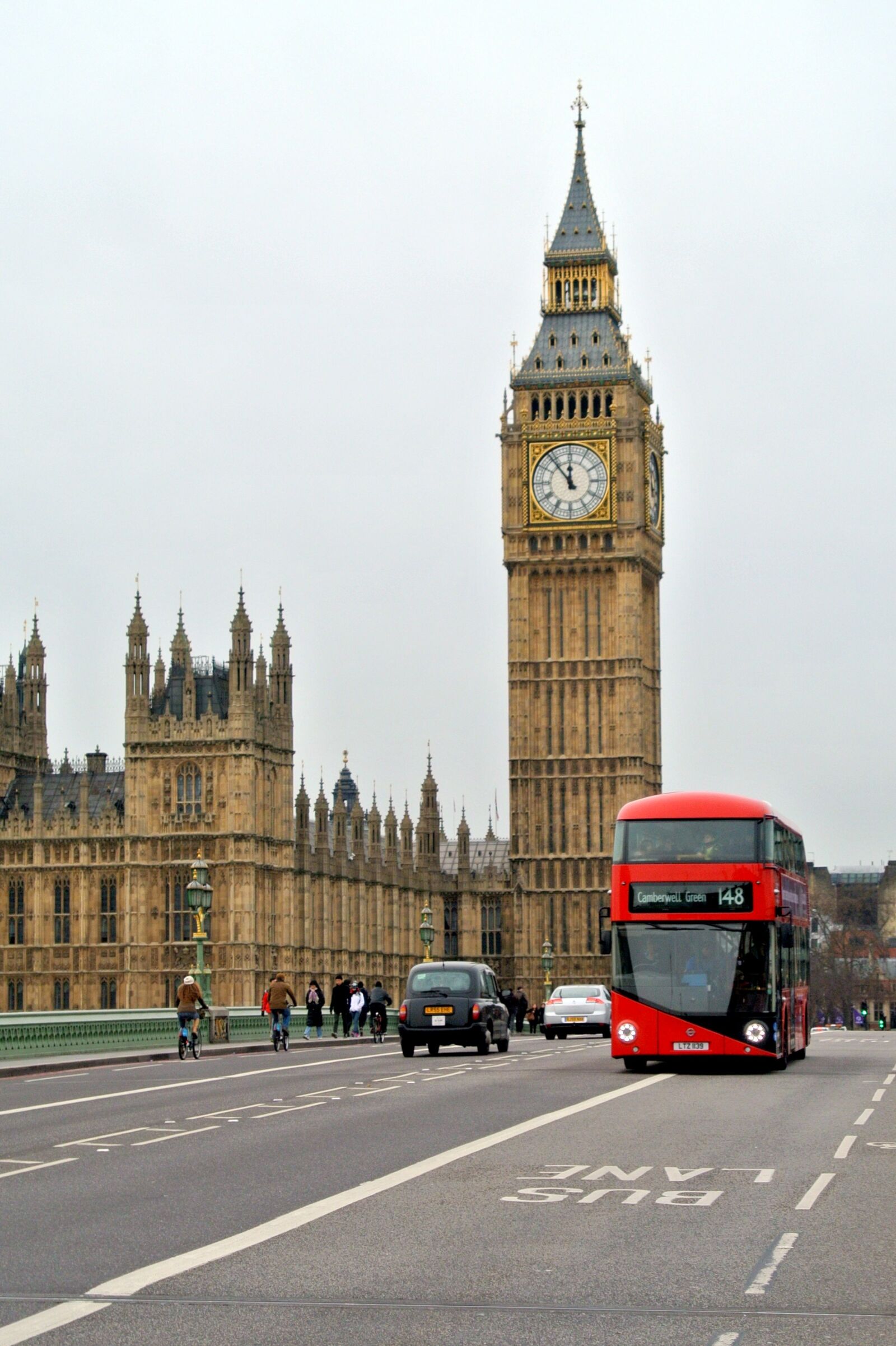 Nikon 1 J2 sample photo. London bus, england, britain photography