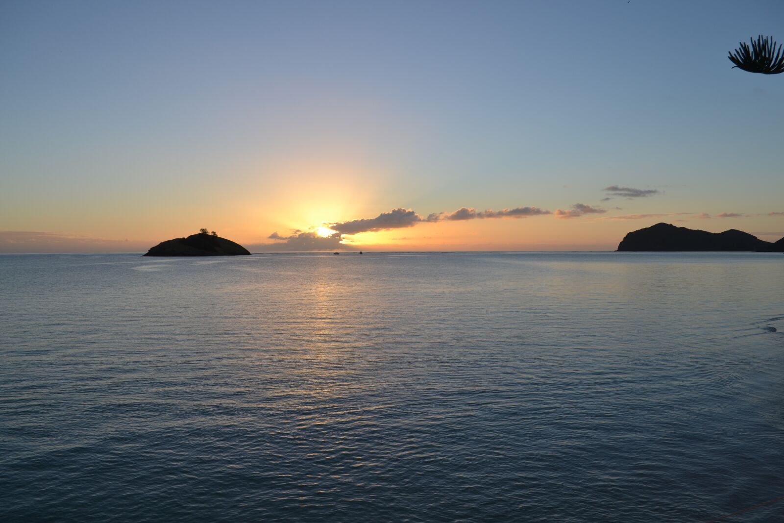 Nikon D3100 sample photo. Lord howe island, ocean photography