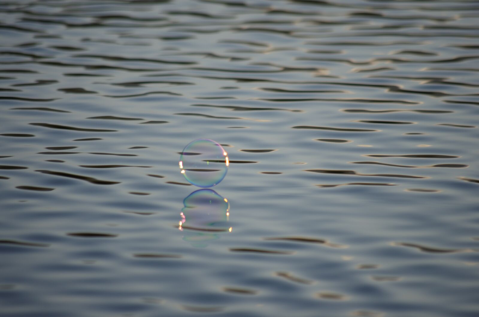 Pentax K-5 sample photo. Bubble, water, wave photography