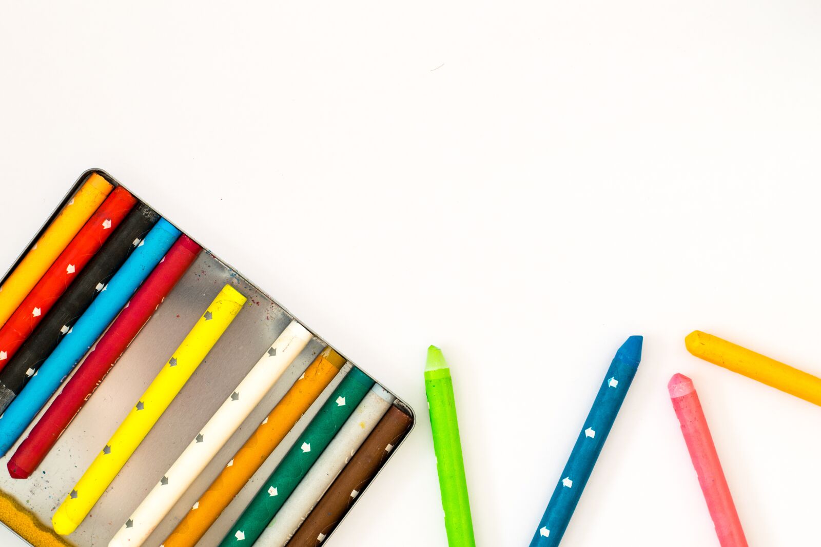Nikon D5300 sample photo. Crayon, colorful, creativity photography