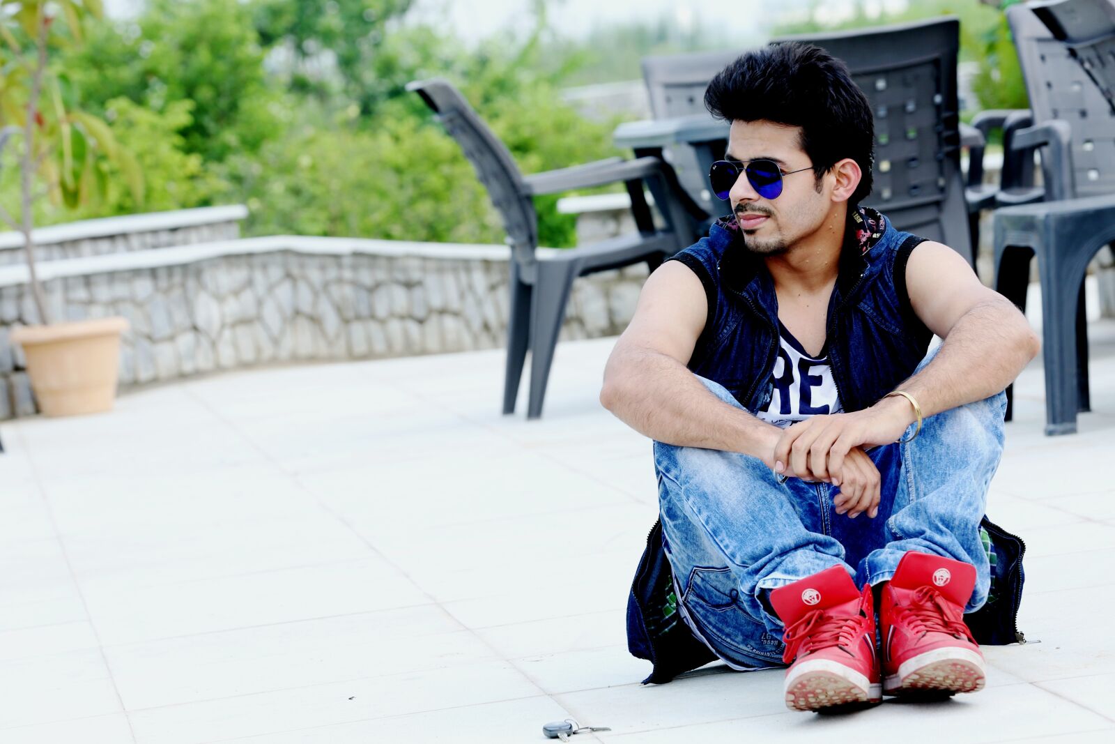 Canon EOS 5D Mark III sample photo. Handsome, man, young photography
