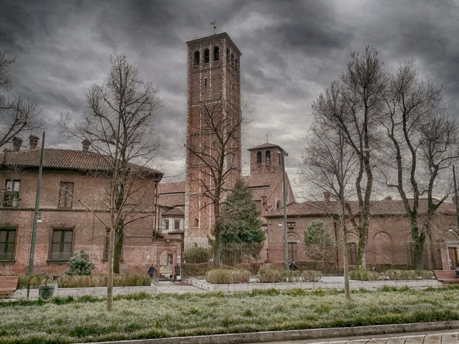 HUAWEI P10 lite sample photo. Architecture, old, basilica photography