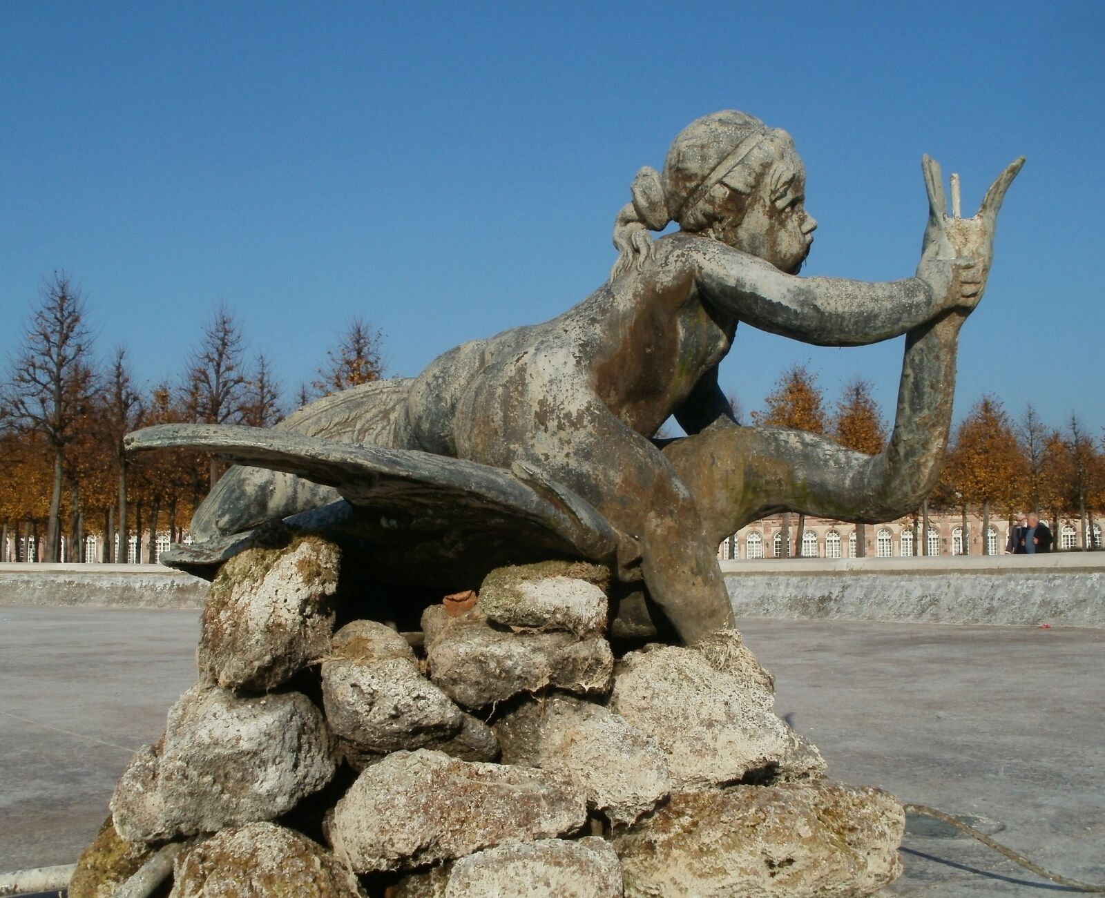 Olympus FE47,X43 sample photo. Palace, garden, park photography