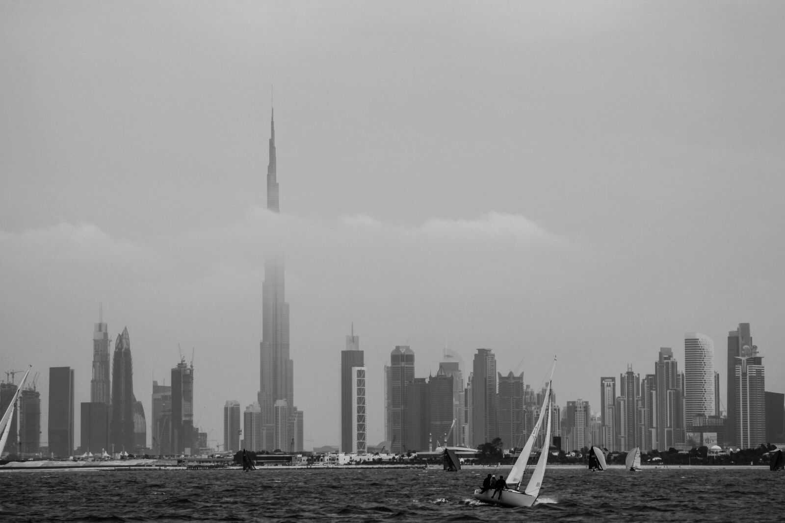 Canon EF 24-105mm F4L IS USM sample photo. Dubai, seashore, burj khalifa photography