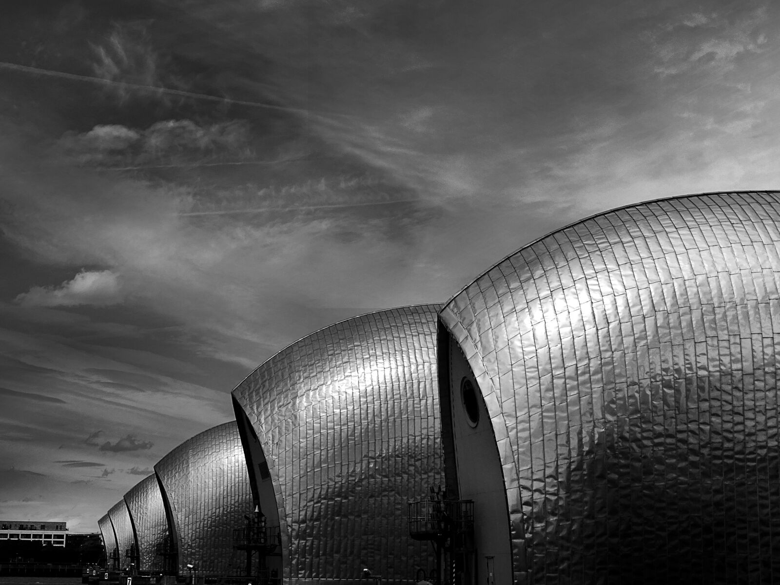 Sony DSC-HX60 sample photo. Architecture, art, black, and photography