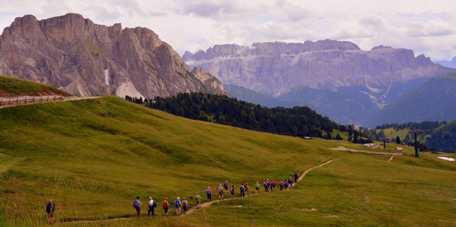 Nikon D7100 sample photo. Hiking, trail, dolomites photography