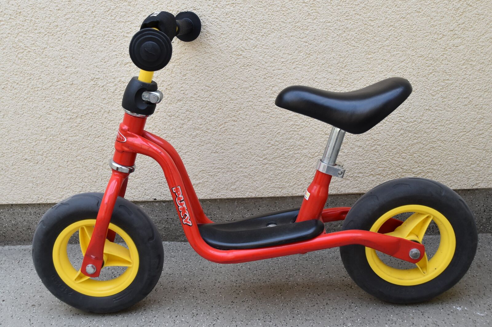 Nikon D5500 sample photo. Kick scooter, roller, scooter photography