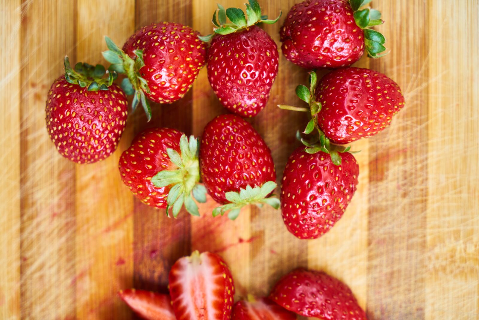 Sony a7R II sample photo. Strawberry, red, fruit photography