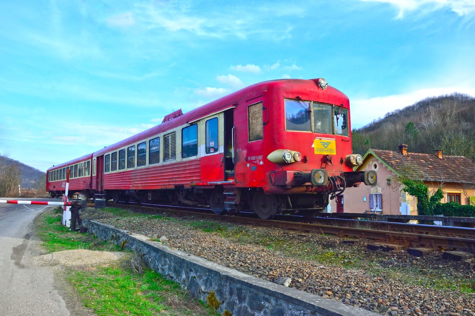 Nikon D5300 sample photo. Travel, transportation system, outdoors photography
