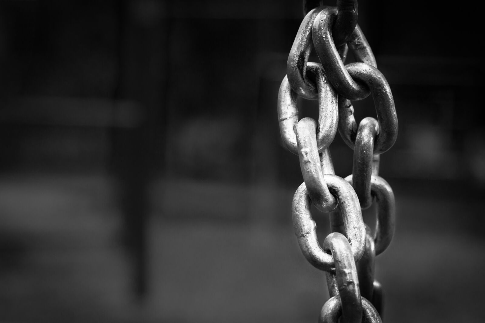 Canon EOS 700D (EOS Rebel T5i / EOS Kiss X7i) sample photo. Chain, industry, production photography
