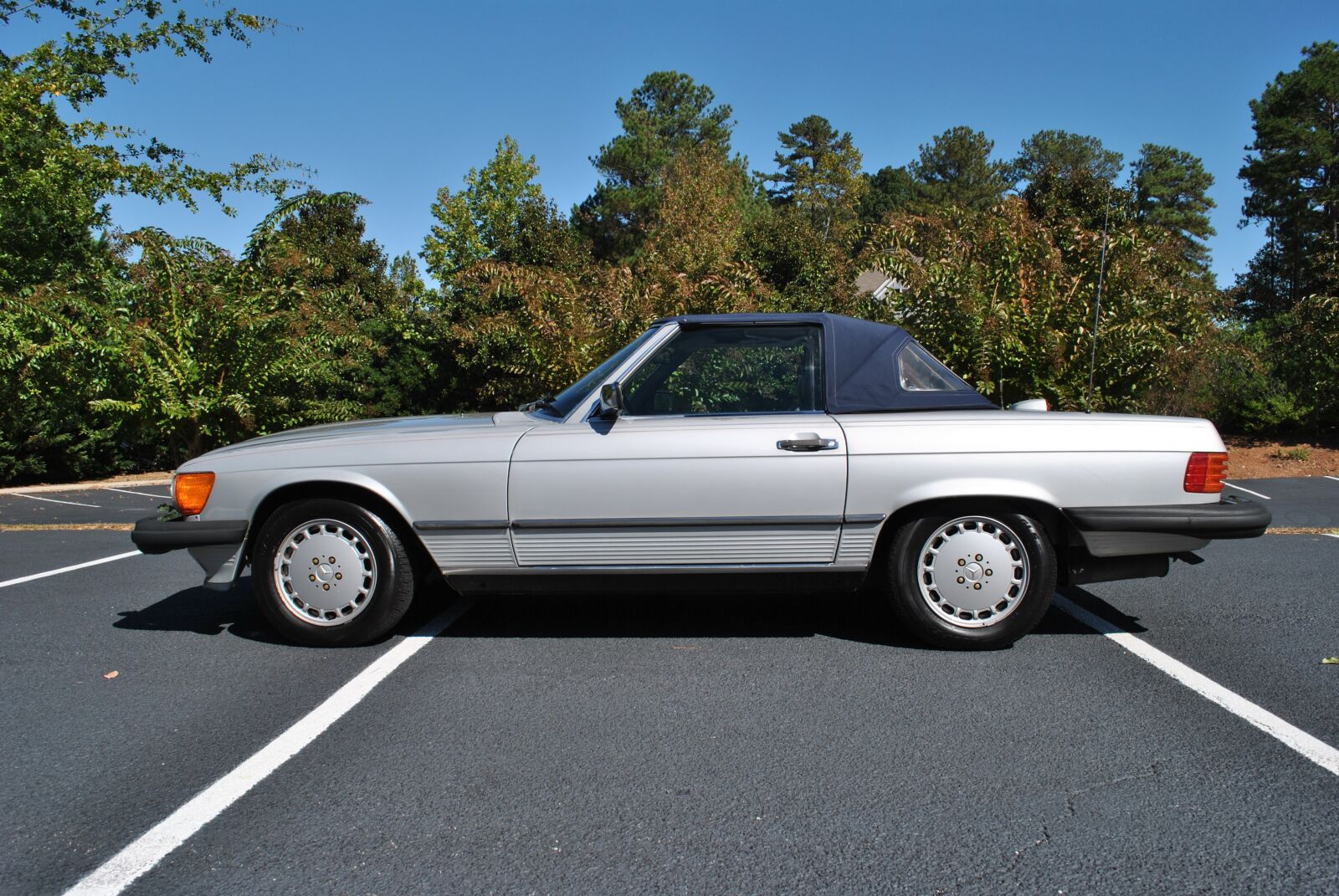 Nikon D3000 sample photo. Car, mercedes benz, mercedes photography