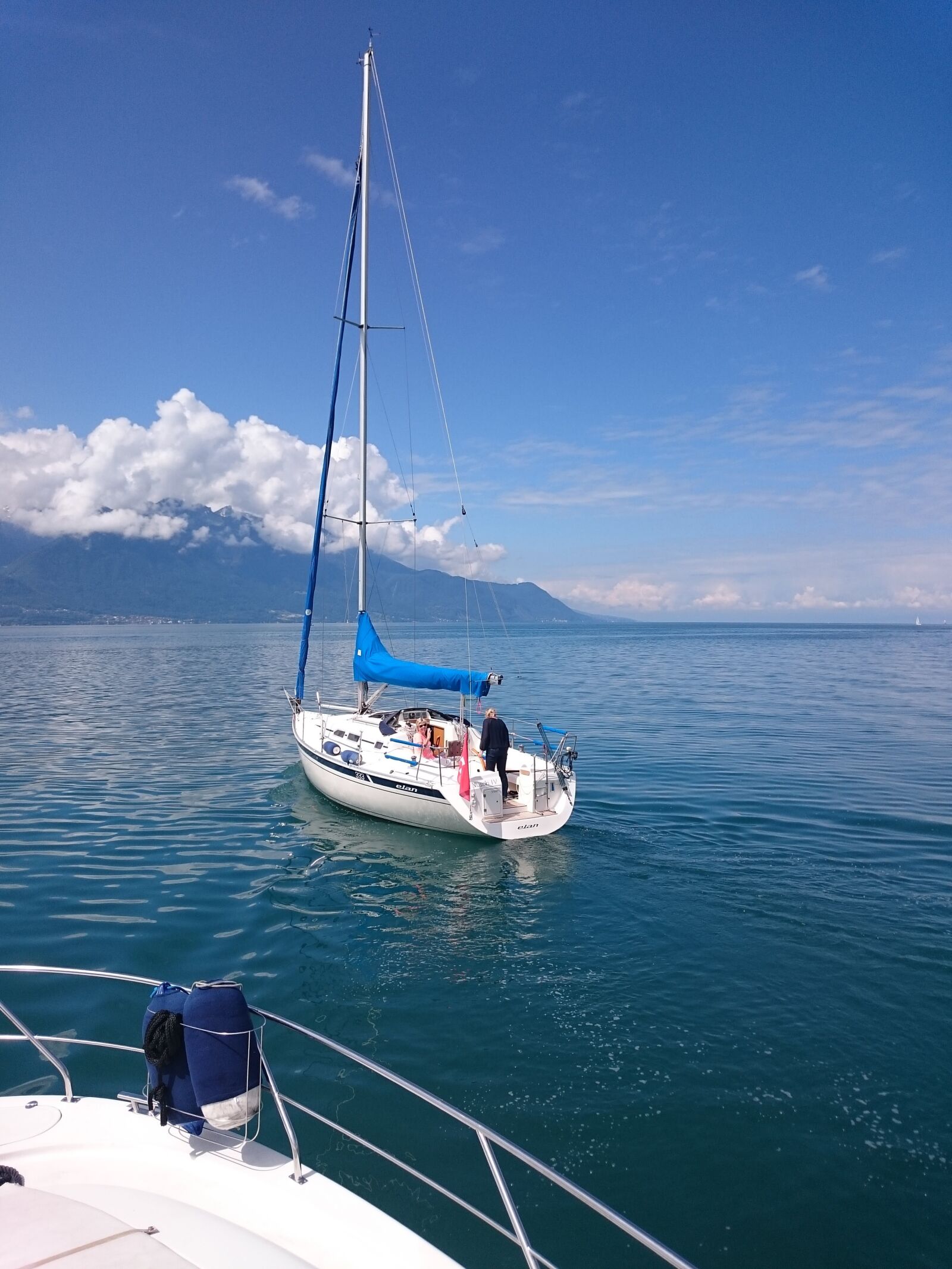 Sony Xperia Z3 sample photo. Sailboat, lake, boat photography