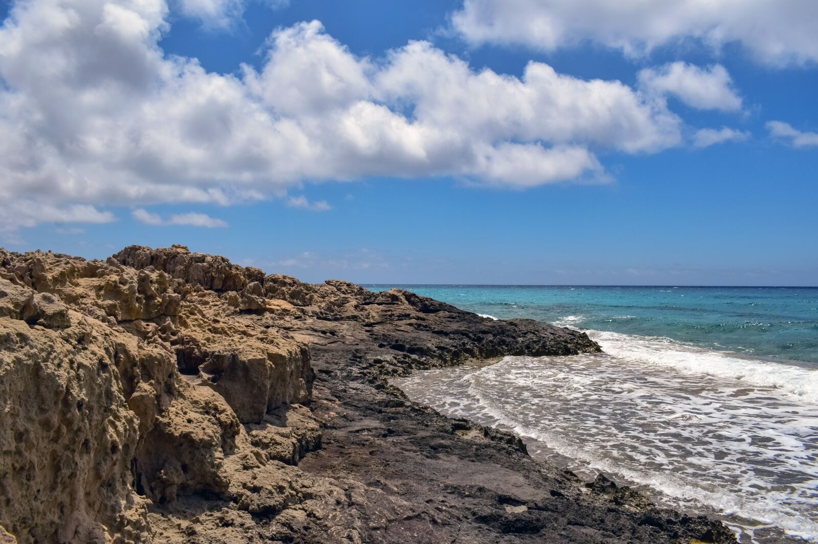 Nikon D3300 sample photo. Rocky coast, sea, sky photography