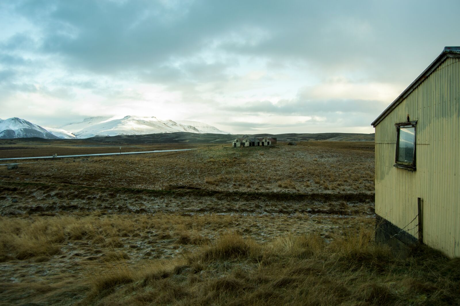 Nikon D3200 sample photo. Iceland, pastures, cold photography