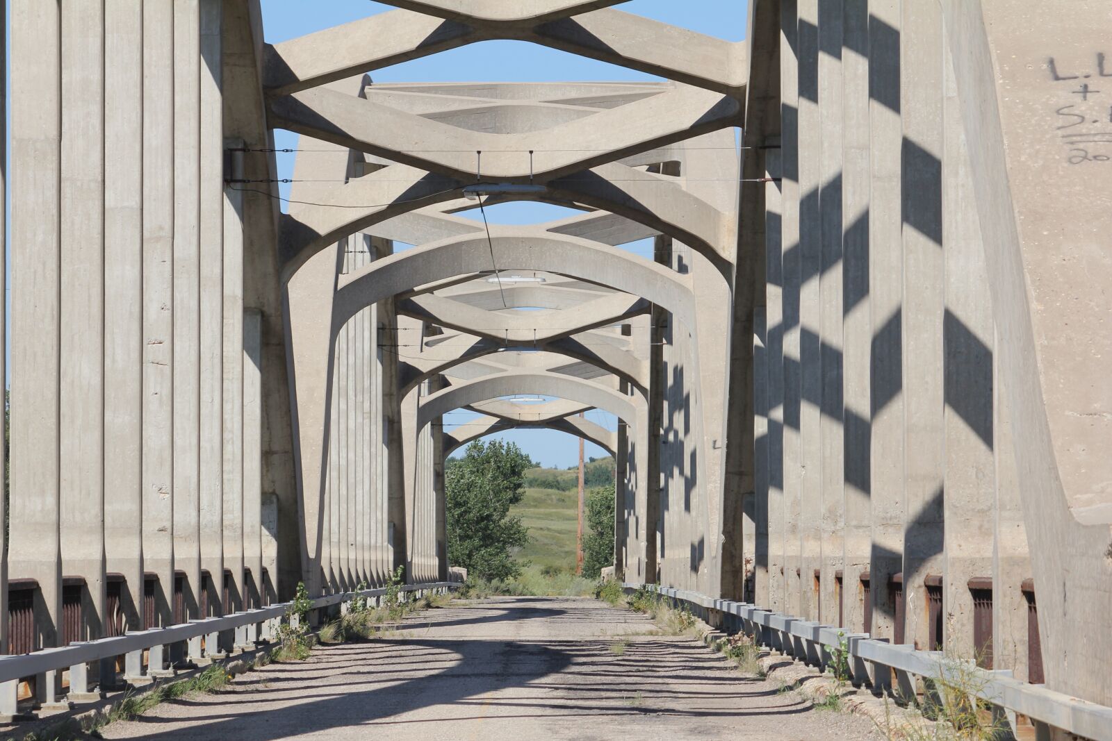 Canon EF 55-200mm F4.5-5.6 II USM sample photo. Abandoned, bridge, old photography