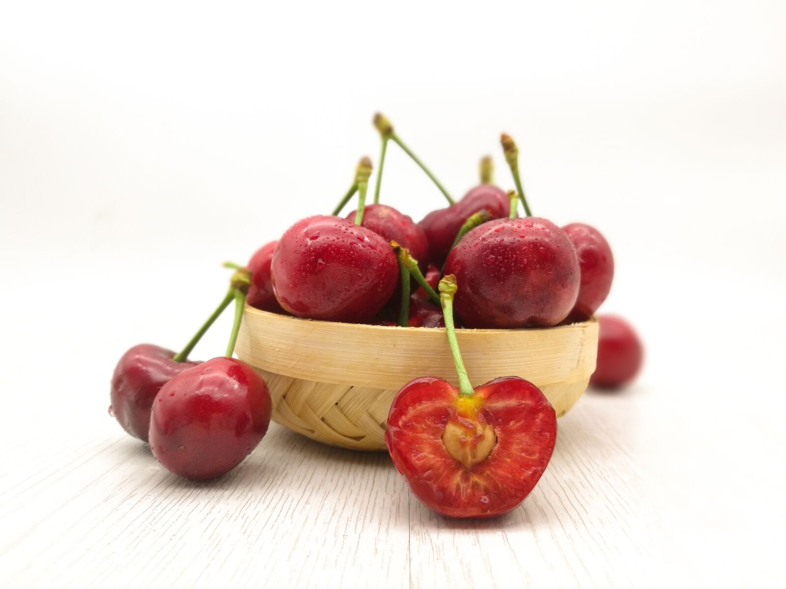 HUAWEI P9 sample photo. Cherries, cherry, fruit photography