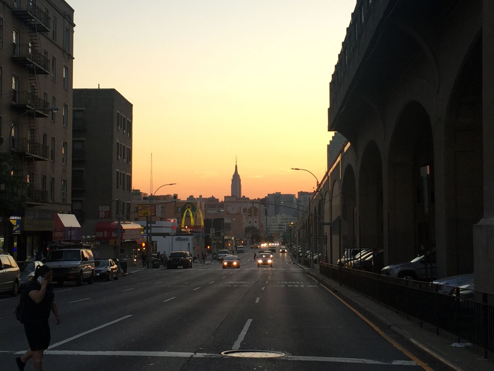 iPhone 6 Plus back camera 4.15mm f/2.2 sample photo. Nyc, queens, skyline, street photography