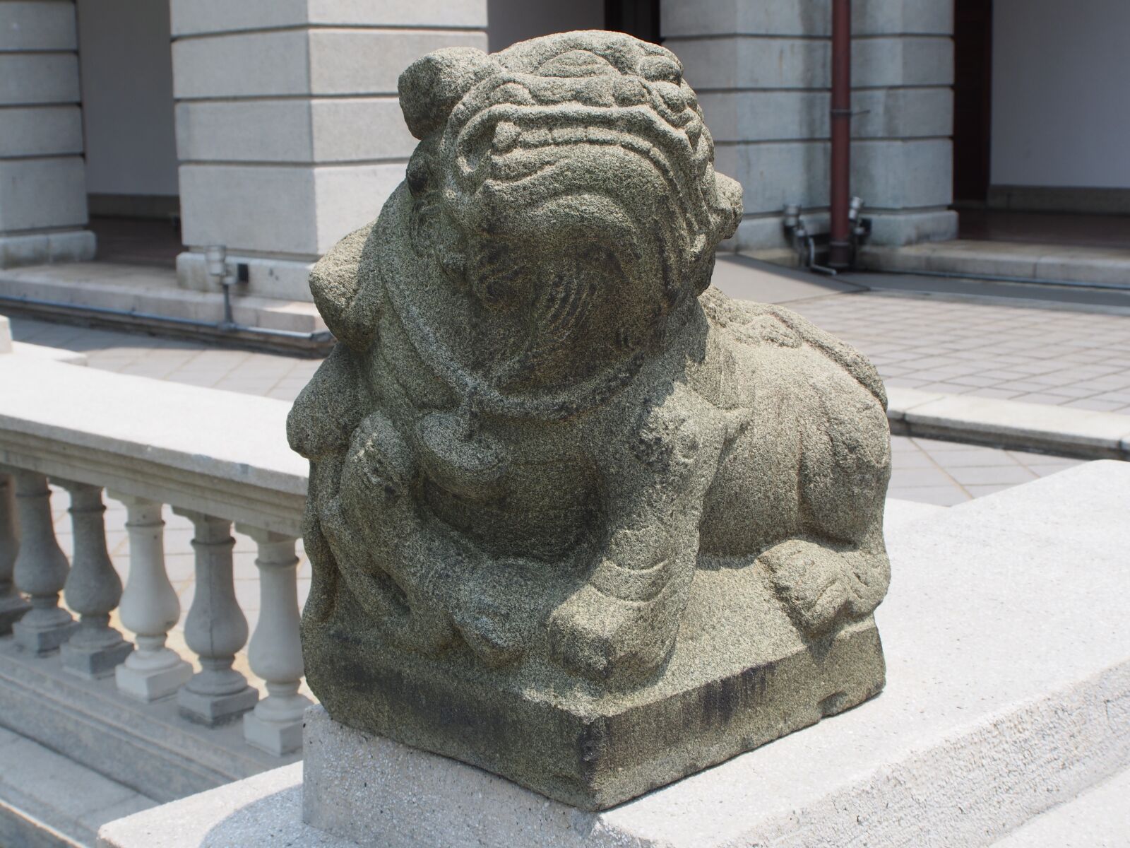 OLYMPUS M.12-50mm F3.5-6.3 sample photo. Shishi, carving, cheung beast photography