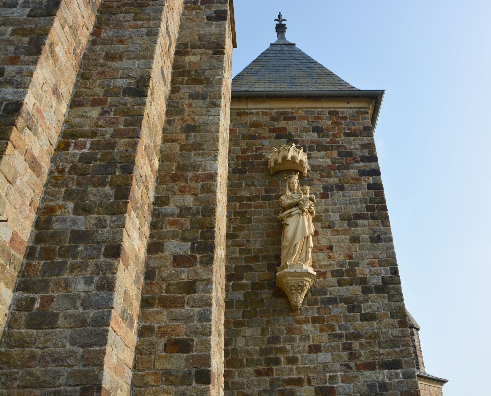 Nikon D5200 sample photo. Church, wall, architecture photography