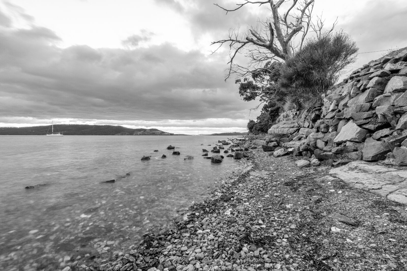 Canon EF 16-35mm F4L IS USM sample photo. Australia, tasmania, snug photography