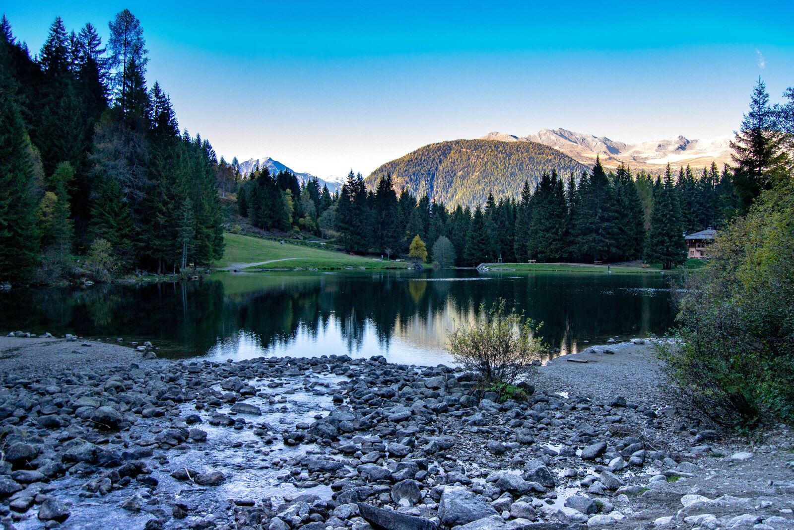 Nikon D3100 sample photo. Italy, lake, trentino photography