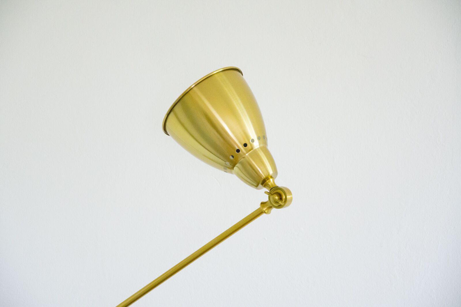 Nikon D7200 sample photo. Lamp, decoration, gold photography