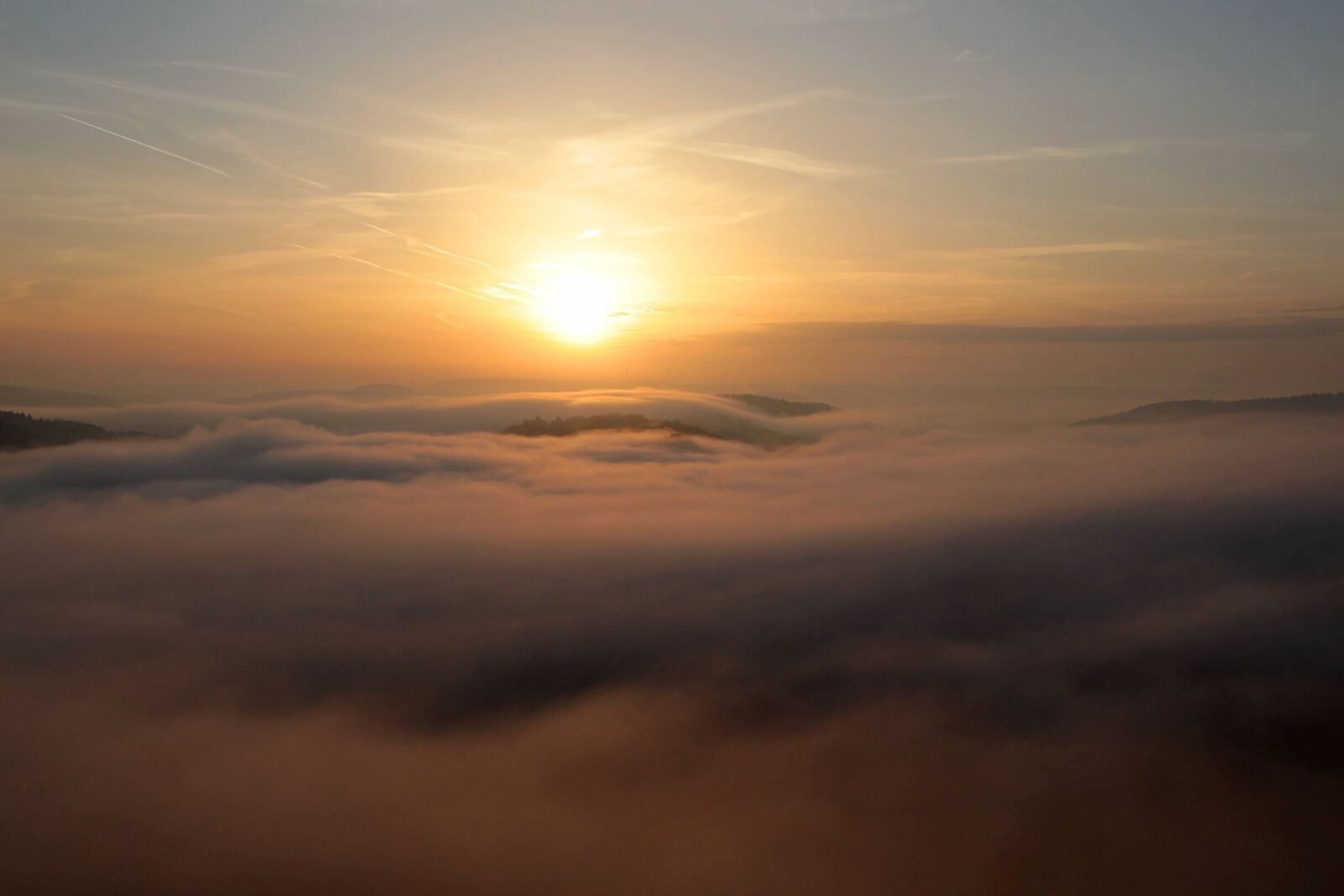 Canon EOS 700D (EOS Rebel T5i / EOS Kiss X7i) sample photo. Sunrise, morning sun, morning photography