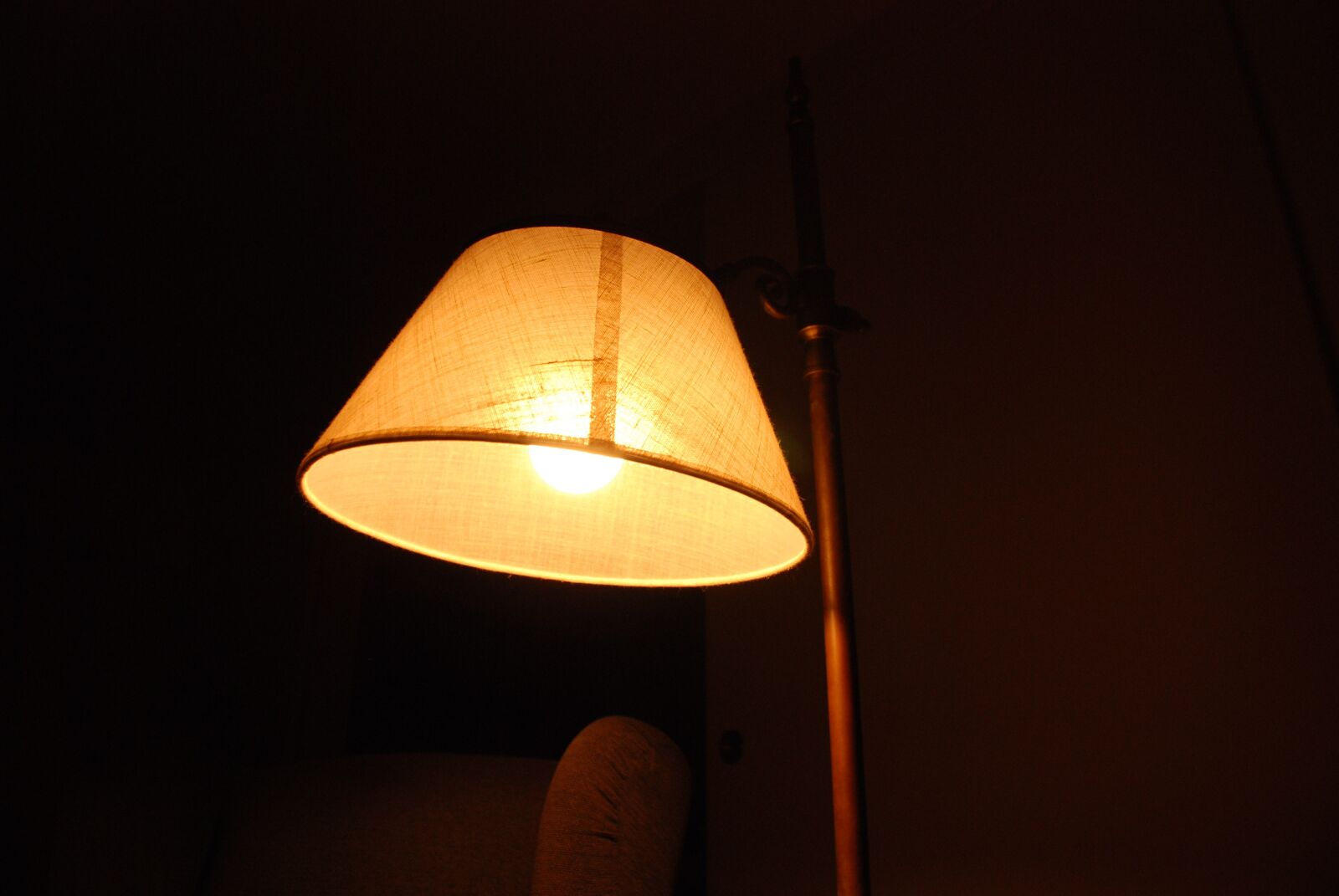 Nikon D80 sample photo. Light, old, vintage photography