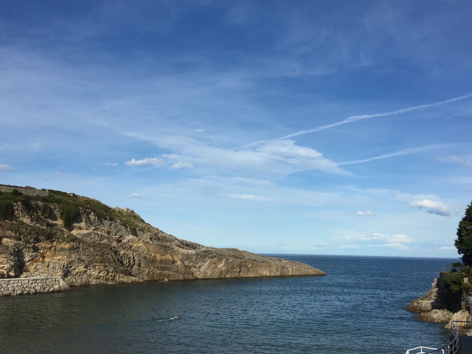 iPhone 6 back camera 4.15mm f/2.2 sample photo. Body of water, costa photography