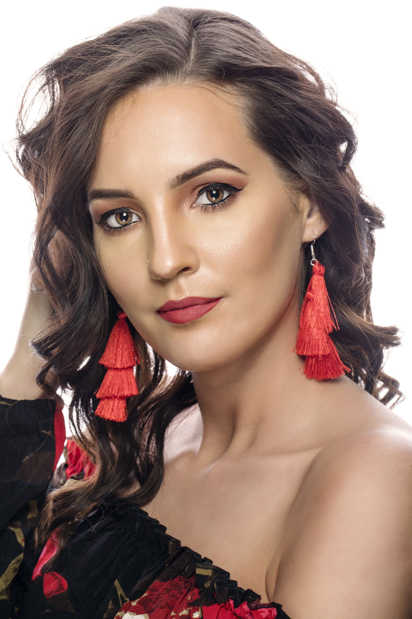 Canon EF 100mm F2.8L Macro IS USM sample photo. Woman, fashion, beautiful photography