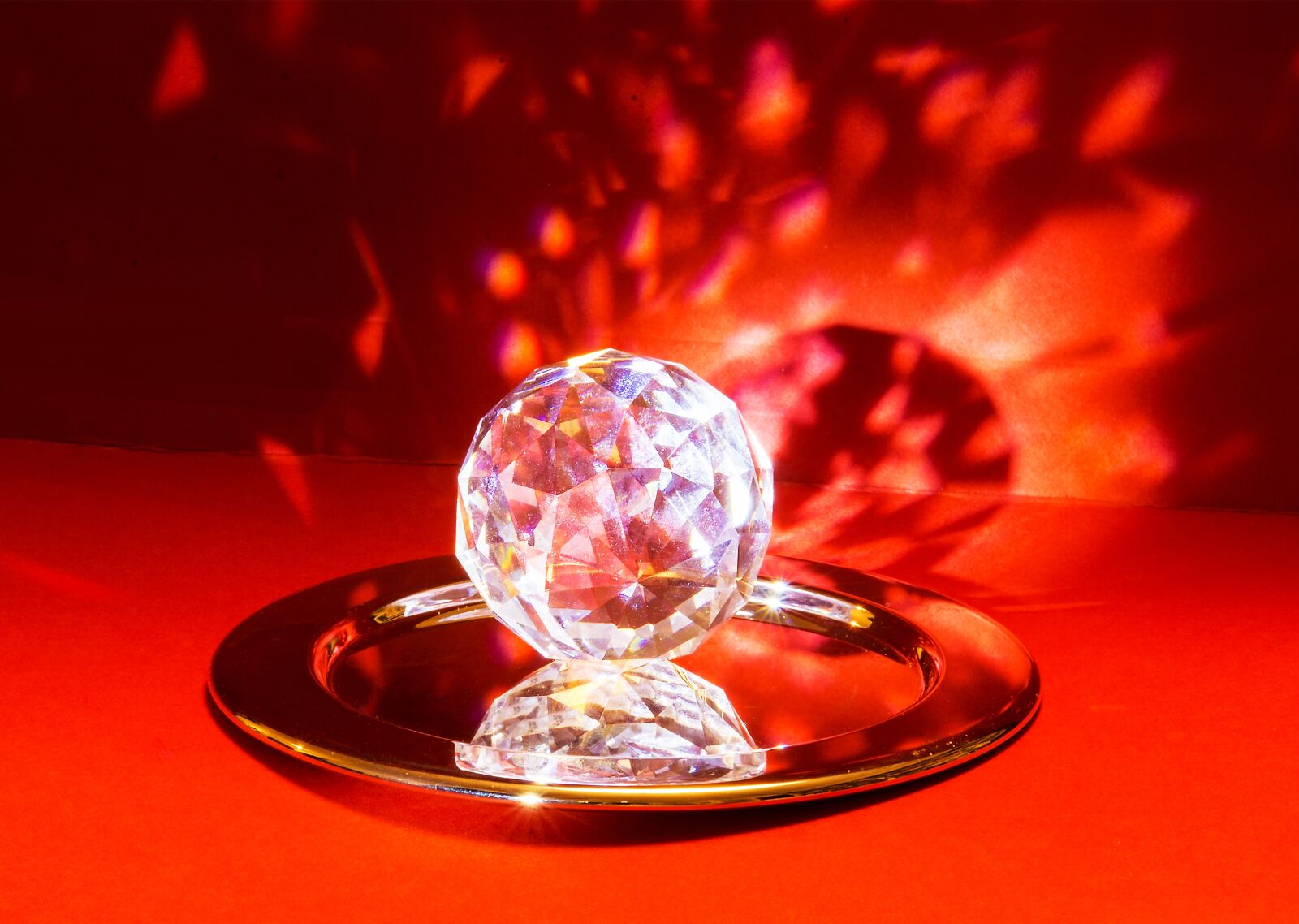 Nikon D7100 sample photo. Polyhedron, prism, sphere photography