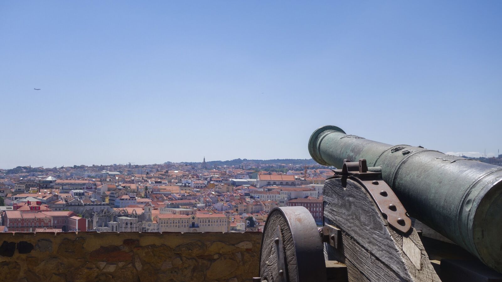 Sony Cyber-shot DSC-RX100 II sample photo. Gun, lisbon, view photography