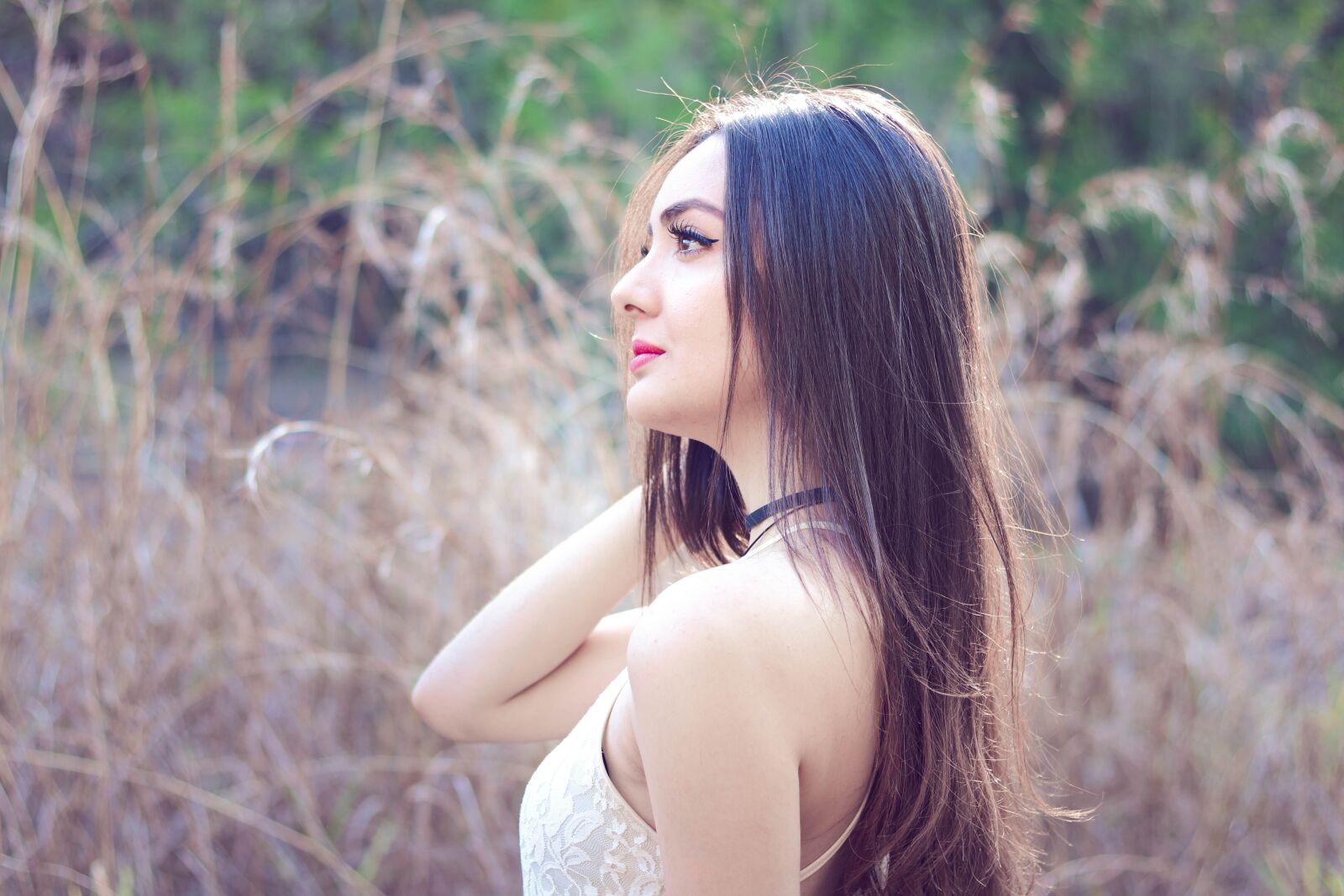 Canon EOS 750D (EOS Rebel T6i / EOS Kiss X8i) sample photo. Nature, woman, beauty photography