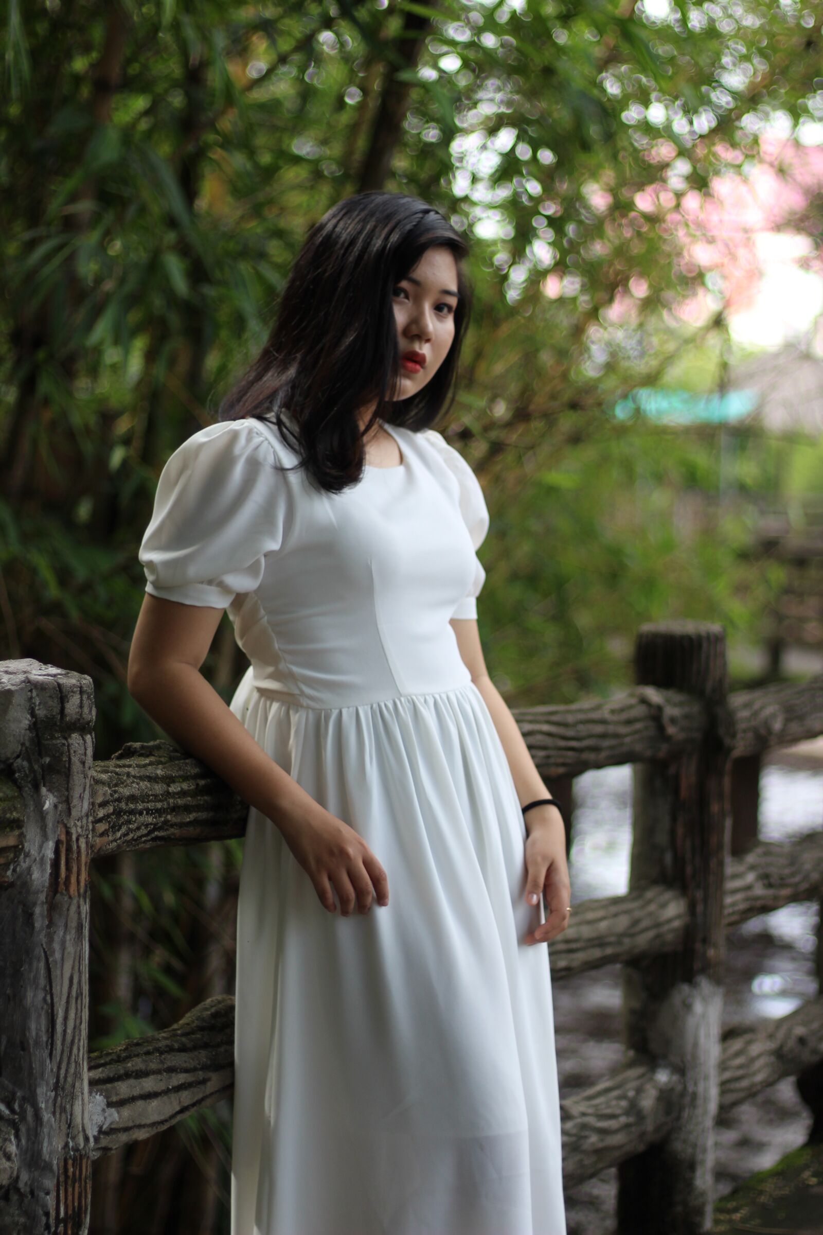 Canon EOS 1300D (EOS Rebel T6 / EOS Kiss X80) + Canon EF 50mm F1.8 STM sample photo. Vietnamese, vietnam, asian photography