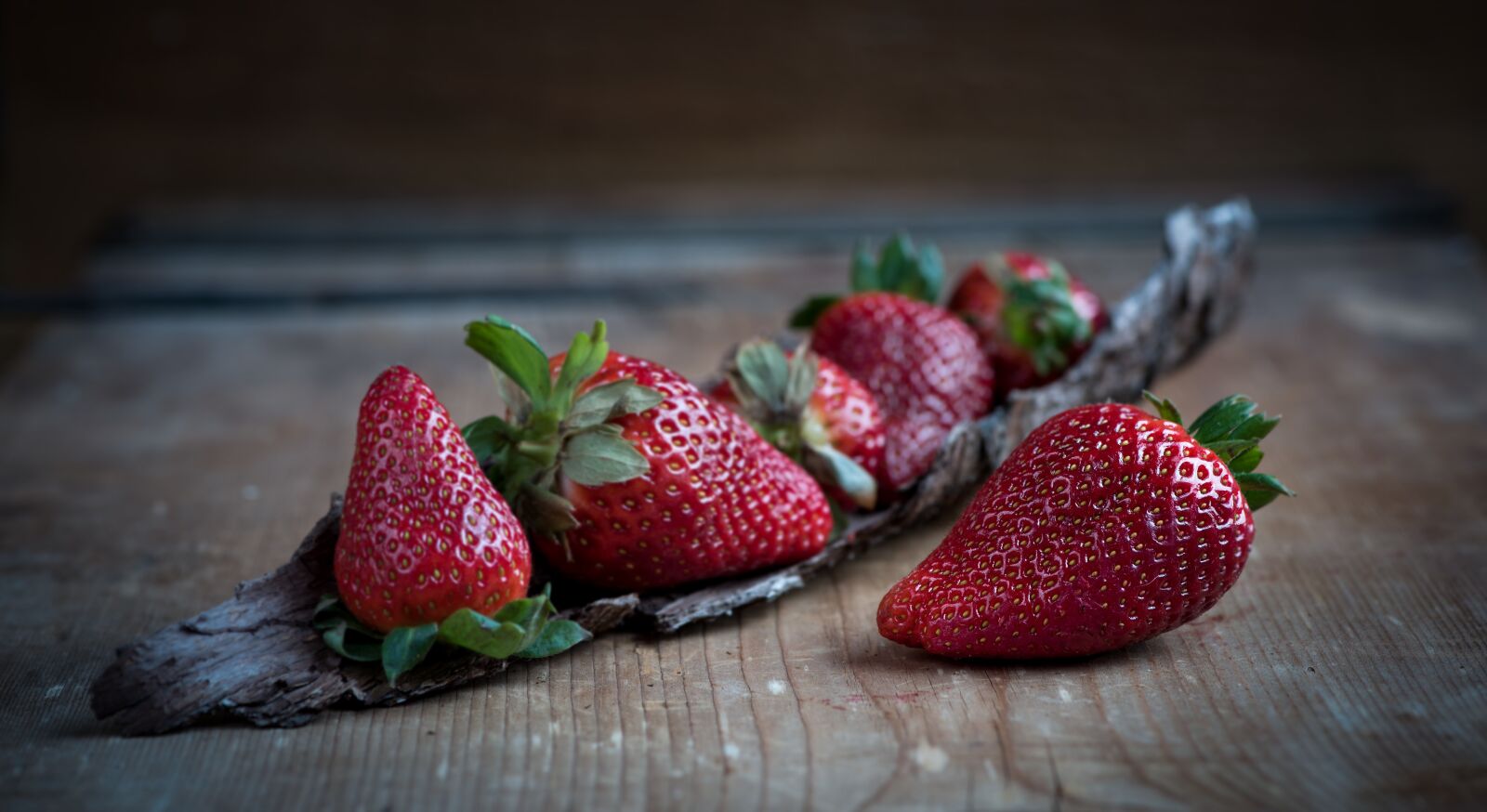 Nikon D750 sample photo. Strawberries, red, ripe photography