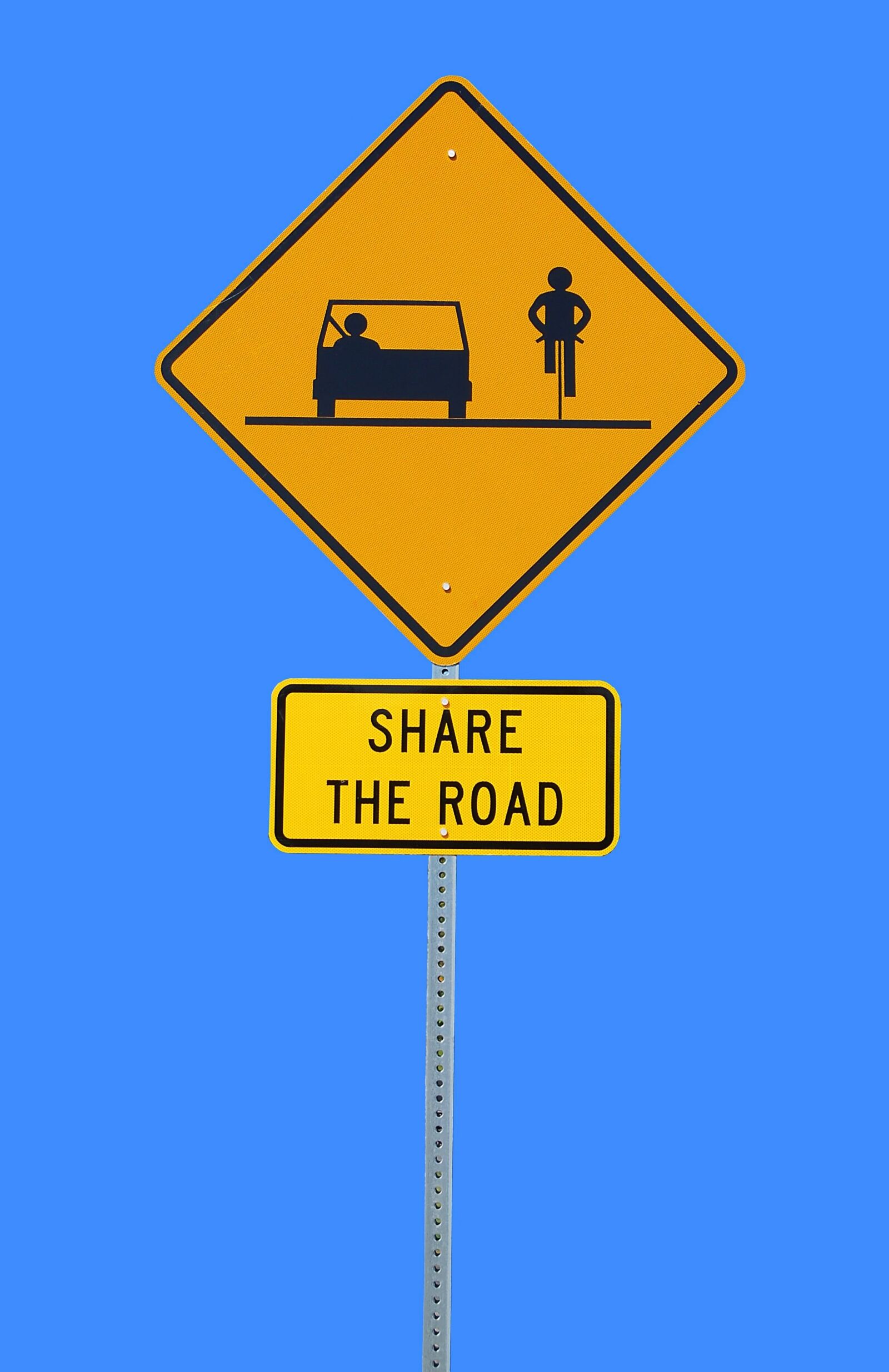 Nikon D200 sample photo. Share the road, sign photography